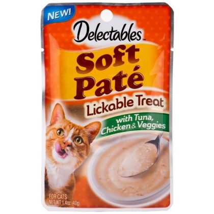 Hartz Soft Pate Lickable Treat for Cats Tuna Chicken and Veggies - 1.4 oz